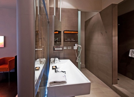 Habitación doble Superior del hotel Alexandre Fira Congress. Foto 2