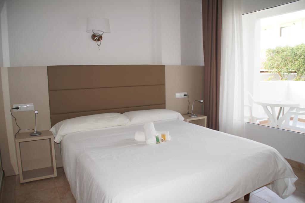 Lago Playa I-Vista Jardín del hotel Complejo Lago Playa. Foto 1