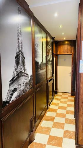 Habitación Cuádruple Económica del hotel Paris Gambetta. Foto 3