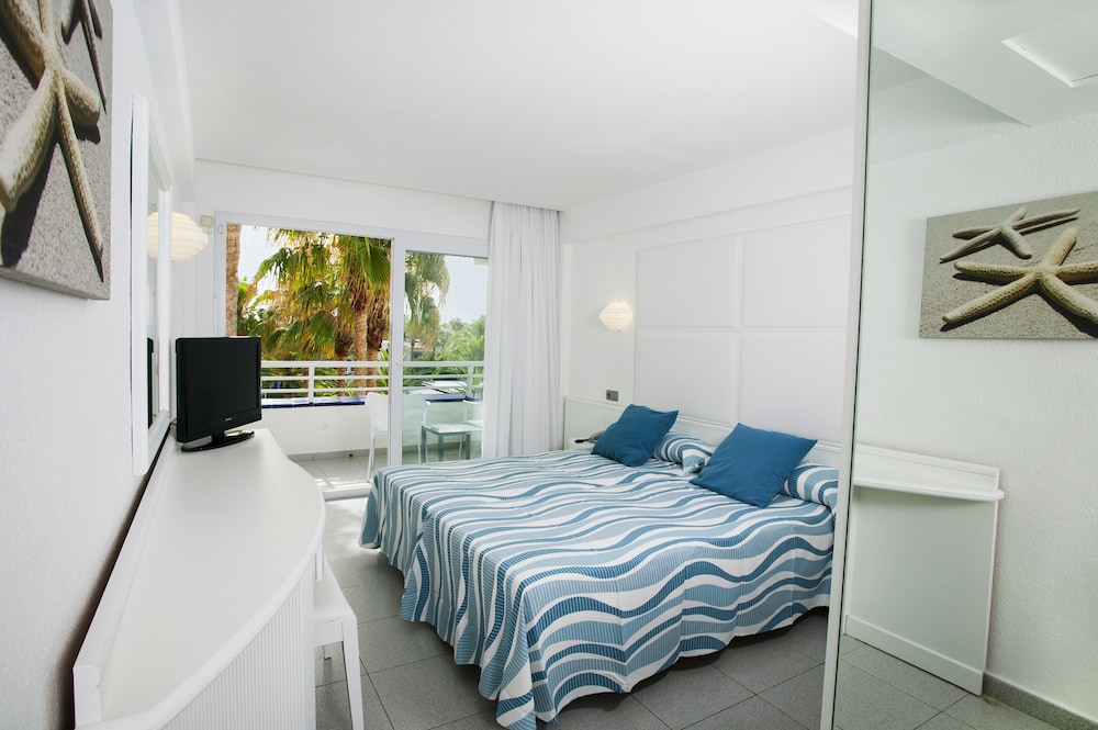 Double Room Side Sea View del hotel Insotel Formentera Playa. Foto 1