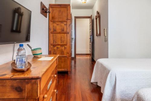 Habitación Doble - 2 camas del hotel El Refugio. Foto 7
