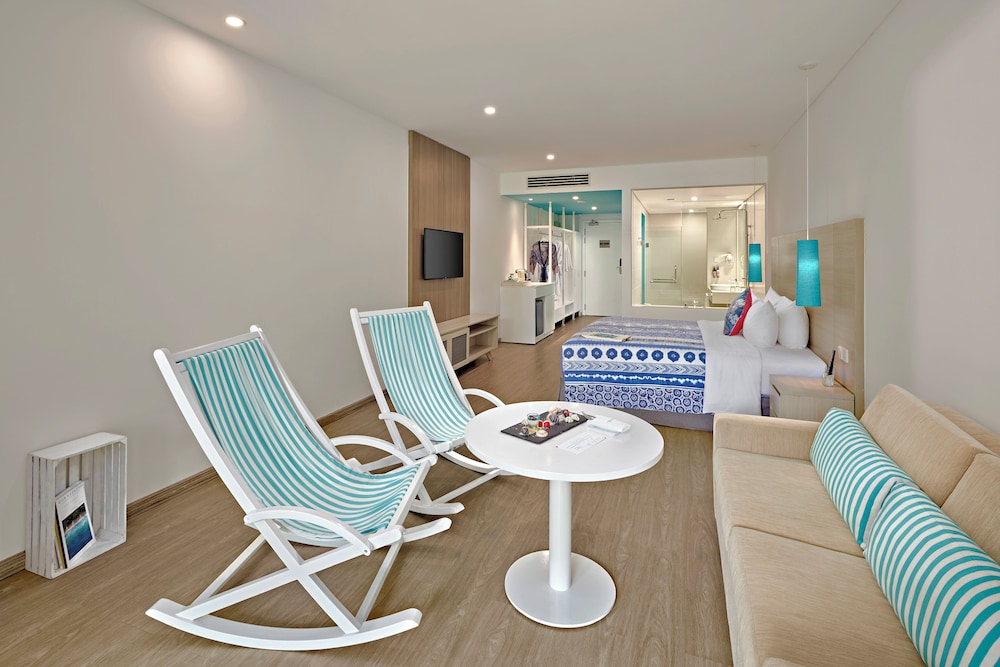 Habitación Superior con acceso a la piscina del hotel Sol By Meliá Phu Quoc. Foto 6