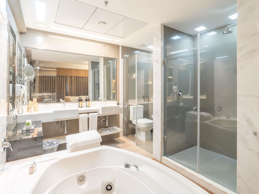 Suite Superior con cama King del hotel Mercure Uberlândia Plaza Shopping. Foto 8
