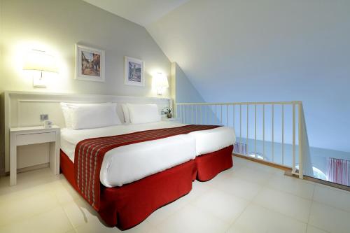 Habitación Familiar del hotel Exe Gran Solúcar. Foto 4