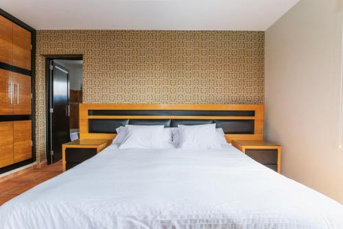 Double or Twin Room with Pool View del hotel El Hotelito Del Golfo. Foto 7