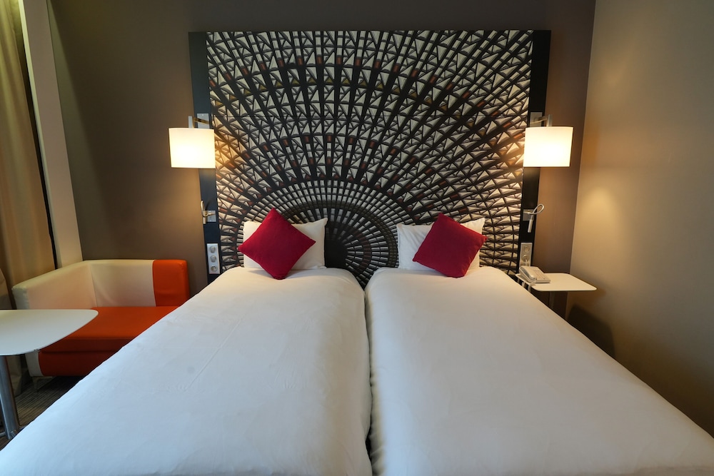 Habitación clásica con 2 camas individuales, 2 camas individuales del hotel Mercure Nantes Centre Grand. Foto 1