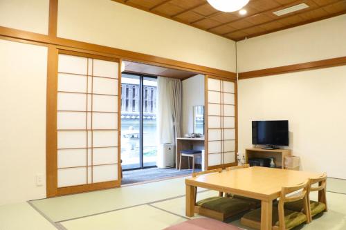 Habitación de estilo japonés con jardín pequeño del hotel Gran Ms Kyoto. Foto 11