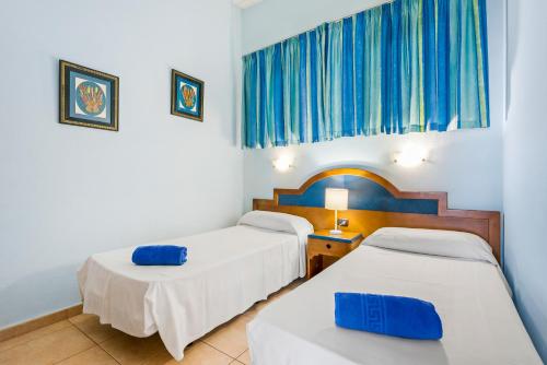 One - Bedroom Large Apartment with Balcony and External View del hotel Club Tenerife. Foto 9