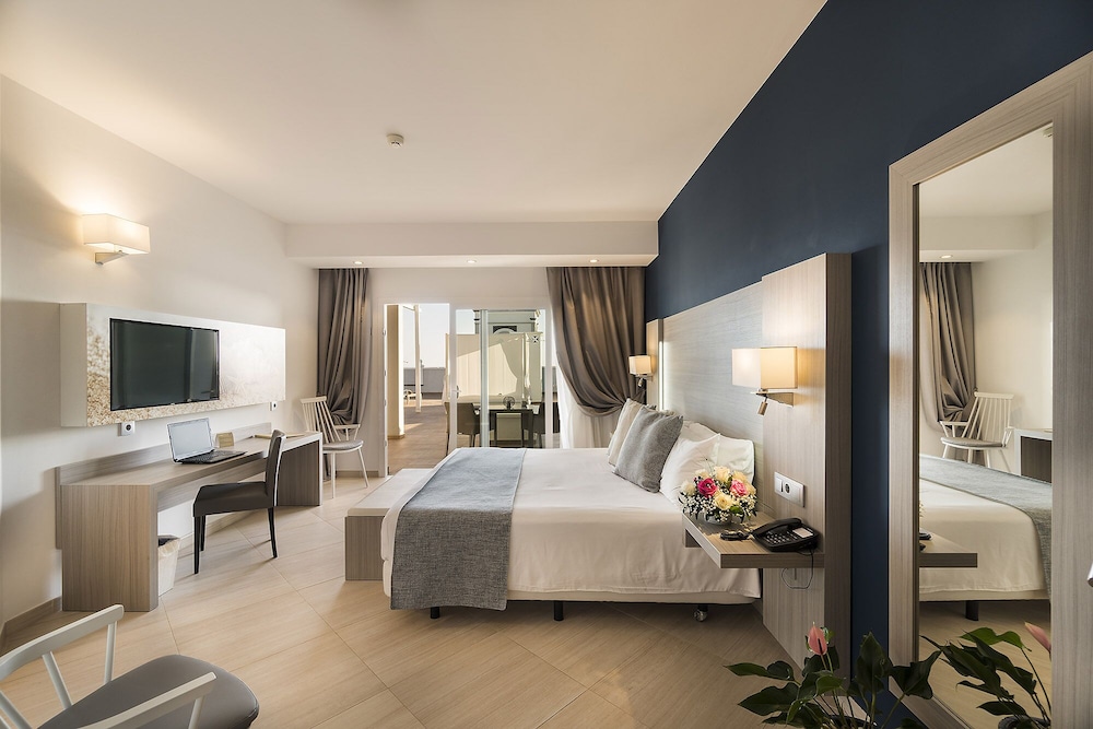 Suite estudio presidencial del hotel Royal Palm Resort and Spa - Adults Only. Foto 2