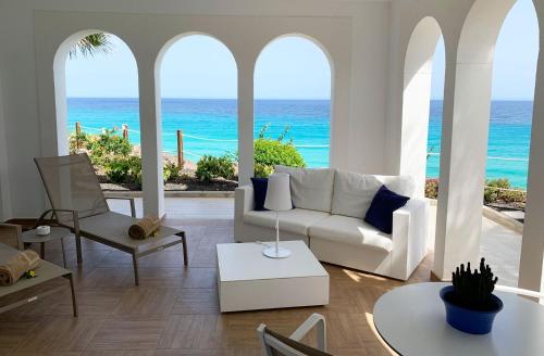 Suite Deluxe del hotel Royal Palm Resort and Spa - Adults Only. Foto 3