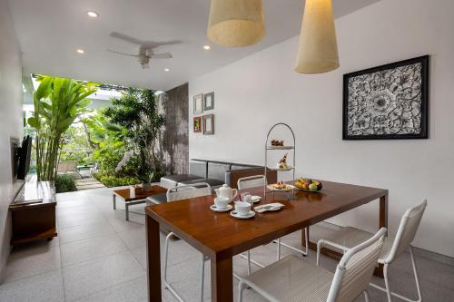Villa Garden Pool de 1 dormitorio del hotel Hideaway Villas Bali Uluwatu By Kanaan Hospitality. Foto 3
