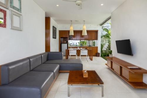 One Bedroom Panoramic Pool Villa del hotel Hideaway Villas Bali Uluwatu By Kanaan Hospitality. Foto 2