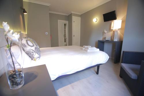 Habitación Doble Estándar - 1 o 2 camas del hotel Alda Estación Vigo. Foto 7