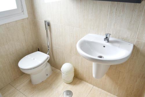 Habitación Doble Económica - 1 o 2 camas del hotel Alda Estación Vigo. Foto 8