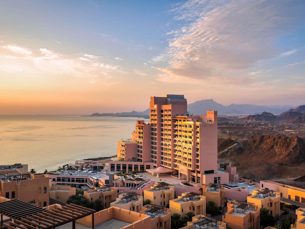 Fairmont Vista al Muelle 2 Camas Dobles del hotel Fairmont Fujairah Beach Resort
