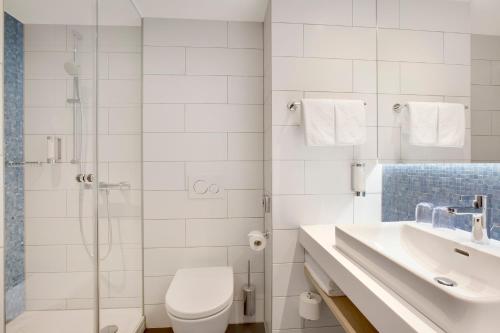 Habitación Doble Estándar del hotel HOLIDAY INN EXPRESS BERLIN - ALEXANDERPLATZ. Foto 7