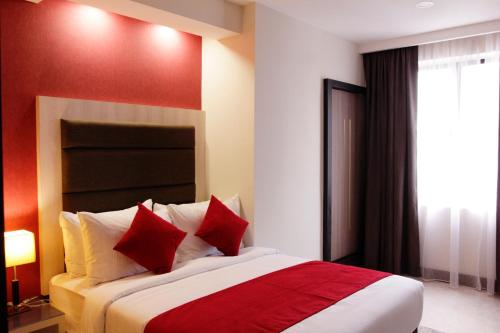 Habitación Triple Premier del hotel Verdant Hill Kuala Lumpur. Foto 1