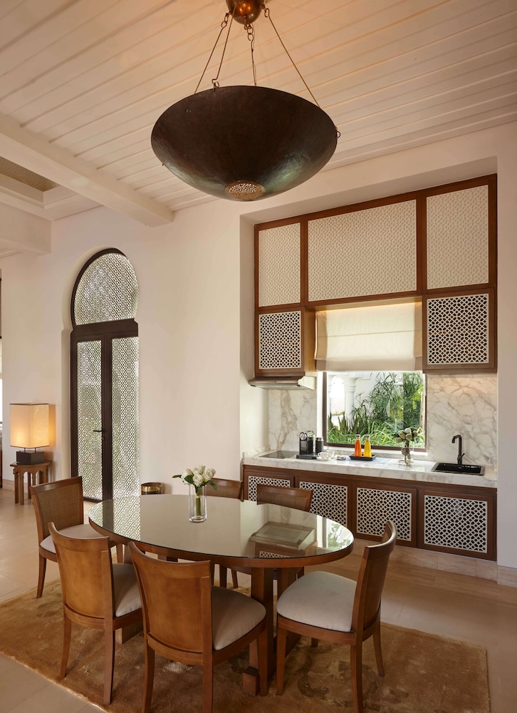 Villa, vistas al mar (Harmony Pool) del hotel Banyan Tree Tamouda Bay. Foto 4