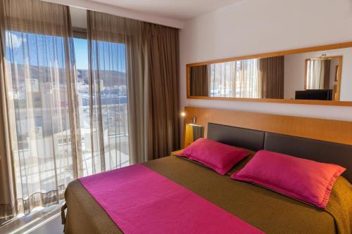 Habitación Doble con vistas - 2 camas del hotel R2 Bahía Playa Design and Spa Wellness - Adults Only