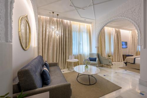 Suite Deluxe del hotel Gran Hotel Miramar. Foto 1