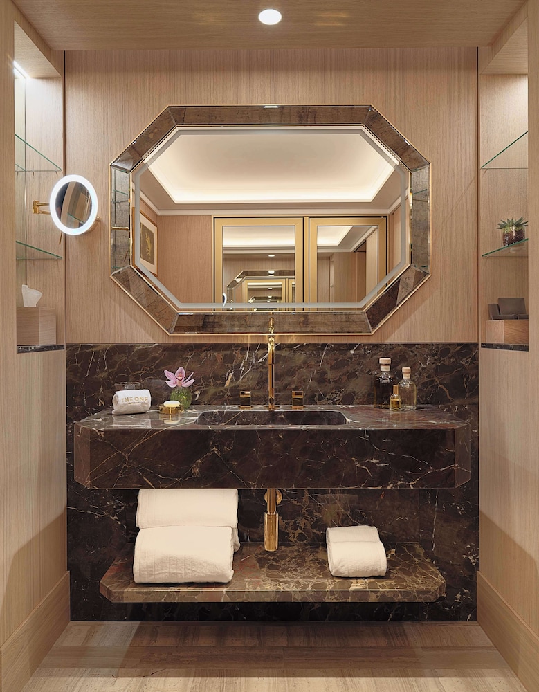 Habitación Classic Barcelona del hotel The One Barcelona Gl. Foto 6