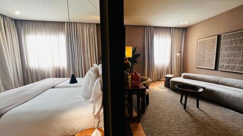 Suite con terraza del hotel La Laguna Gran Hotel