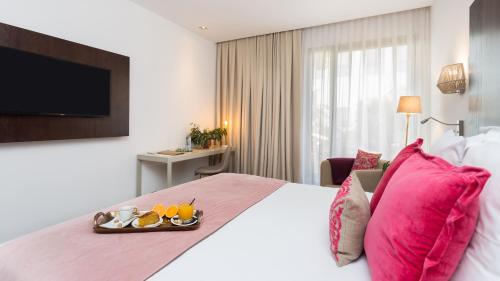 Habitación Doble Deluxe con terraza del hotel La Laguna Gran Hotel