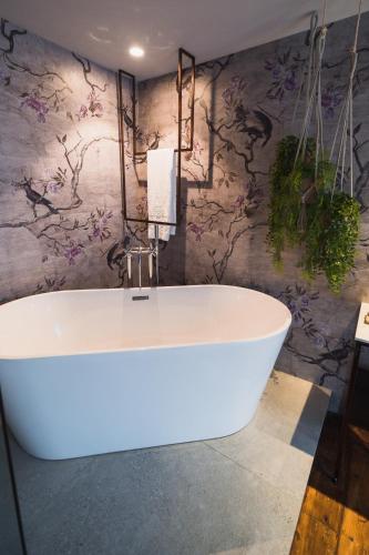 Suite Real del hotel La Laguna Gran Hotel. Foto 2