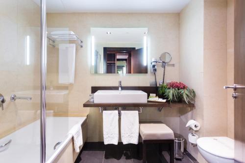 Habitación Individual Deluxe del hotel La Laguna Gran Hotel. Foto 17