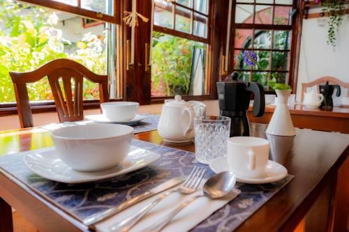 Double or Twin Room del hotel Casa Rural La Asomada del Gato. Foto 29