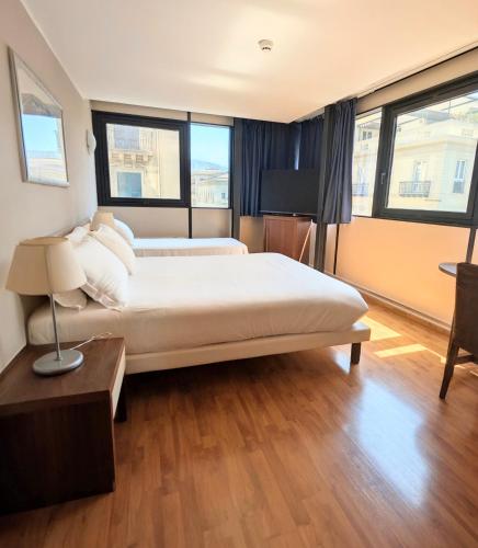 Habitación Triple Estándar del hotel Ibis Styles Palermo Cristal