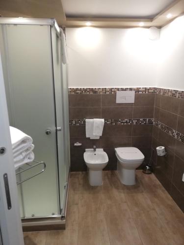 Habitación Doble Estándar del hotel Ibis Styles Palermo Cristal. Foto 6