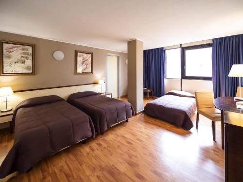 Habitación Triple Estándar del hotel Ibis Styles Palermo Cristal