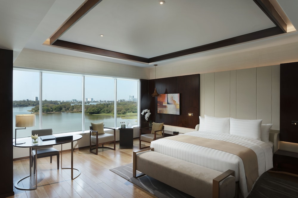 Junior Suite del hotel Melia Yangon. Foto 1
