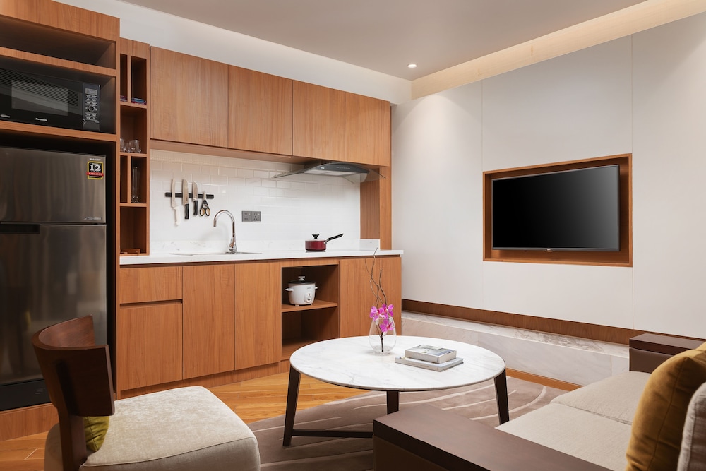 Junior Suite del hotel Melia Yangon. Foto 7