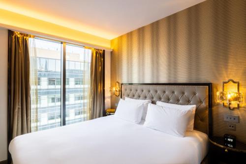 Suite Junior del hotel Saint London. Foto 2