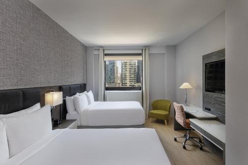 Habitación Doble del hotel Four Points By Sheraton Manhattan Midtown West. Foto 3