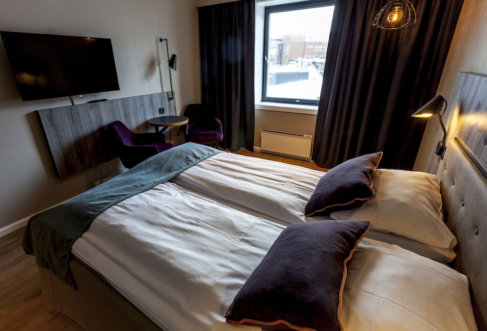 Habitación estándar, 1 cama de matrimonio, no fumadores del hotel Quality Grand Tromsø. Foto 1