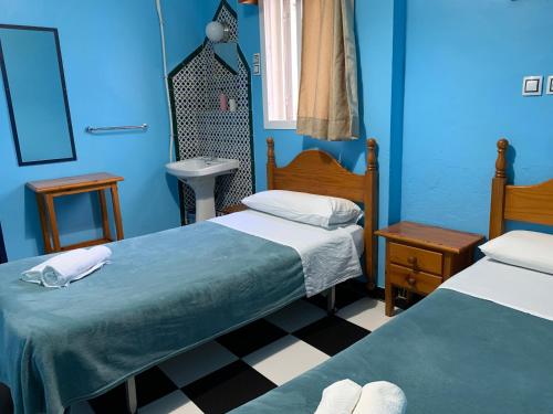 Habitación Doble con baño compartido - 1 o 2 camas del hotel Pensión Lisdos. Foto 1