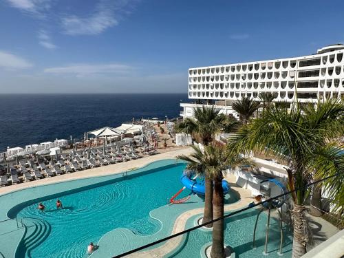 Apartamento de 1 dormitorio con vistas al mar del hotel Ona Pearly Grey. Foto 1
