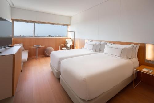 Habitación Doble con vistas al mar - 1 o 2 camas - The Leve del hotel Melia Palma Bay. Foto 3