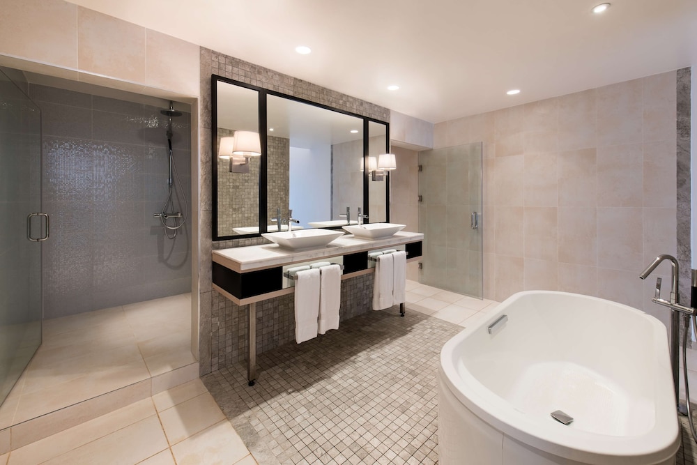 Suite Royal, frente a la playa del hotel Radisson Blu Resort, Saidia Beach. Foto 10