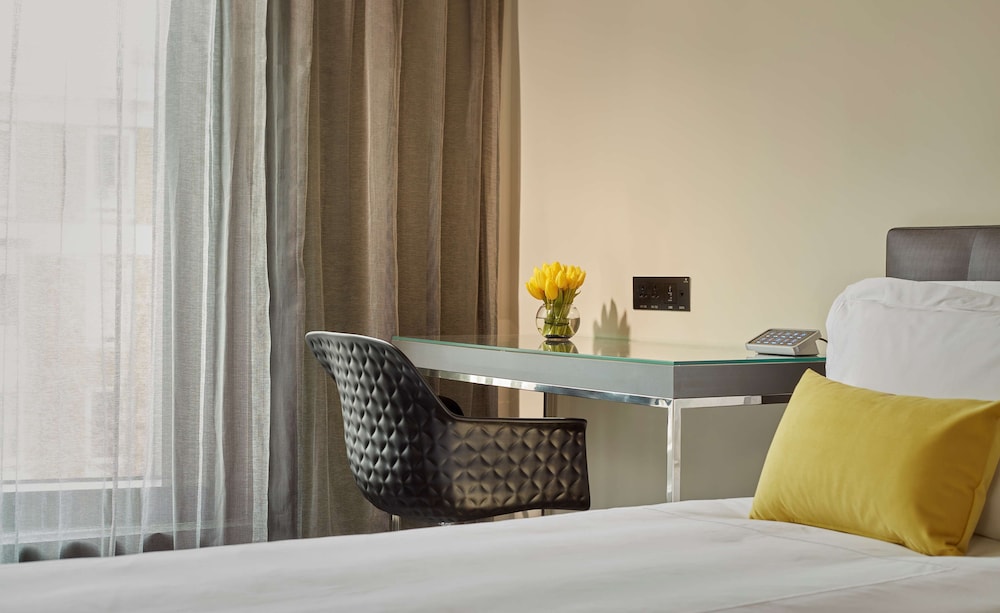 Habitación superior, 1 cama doble del hotel Park Plaza London Waterloo. Foto 1