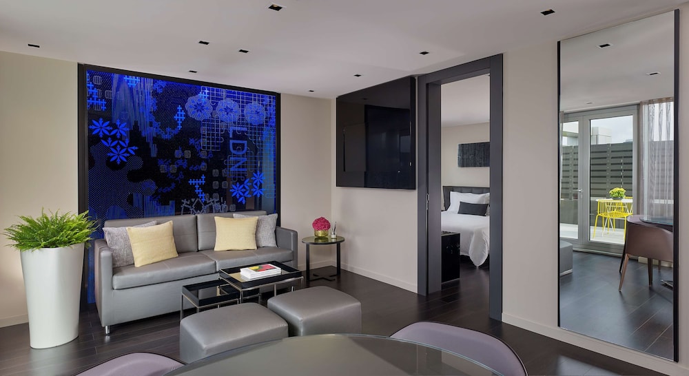 Suite, 1 cama de matrimonio grande (1 Bedroom) del hotel Park Plaza London Waterloo