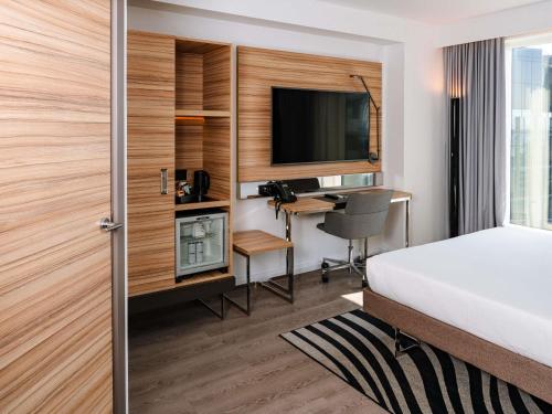 Habitación Doble Superior - Accesible del hotel NOVOTEL CANARY WHARF. Foto 1