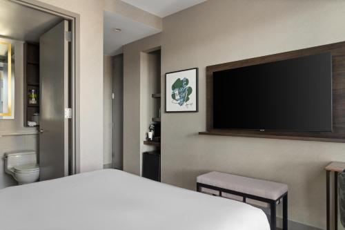 Habitación Queen del hotel The Bernic NYC. Foto 3