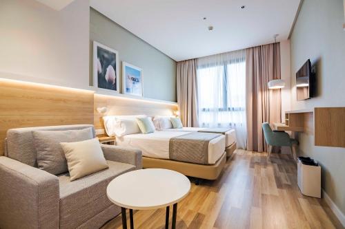 Habitación Doble Superior del hotel ZT The Golden Barcelona. Foto 1