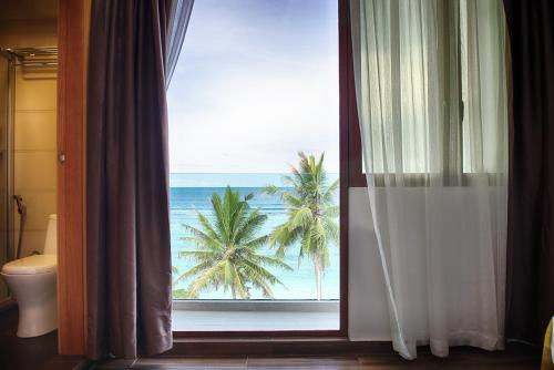 Habitación Doble Deluxe con vistas al mar, traslado gratuito de ida y vuelta al aeropuerto y 10% de descuento en comida y bebida - 1 cama doble del hotel H78 Maldives. Foto 3