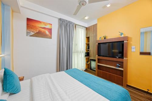 Habitación Doble Deluxe con traslado gratuito de ida y vuelta al aeropuerto 10% de descuento en alimentos y bebidas - 1 cama doble del hotel H78 Maldives. Foto 7