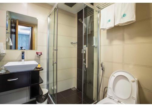 Suite Deluxe con traslado gratuito de ida y vuelta al aeropuerto y 10% de descuento en alimentos y bebidas del hotel H78 Maldives. Foto 5